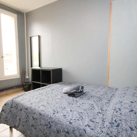 02 - Chambre Avec Lit Double Et Sdb Prive Wifi 생드니 외부 사진